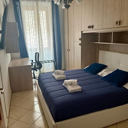 A 200Metri Dal Vaticano, 2 Camere Da Letto Rome Bagian luar foto